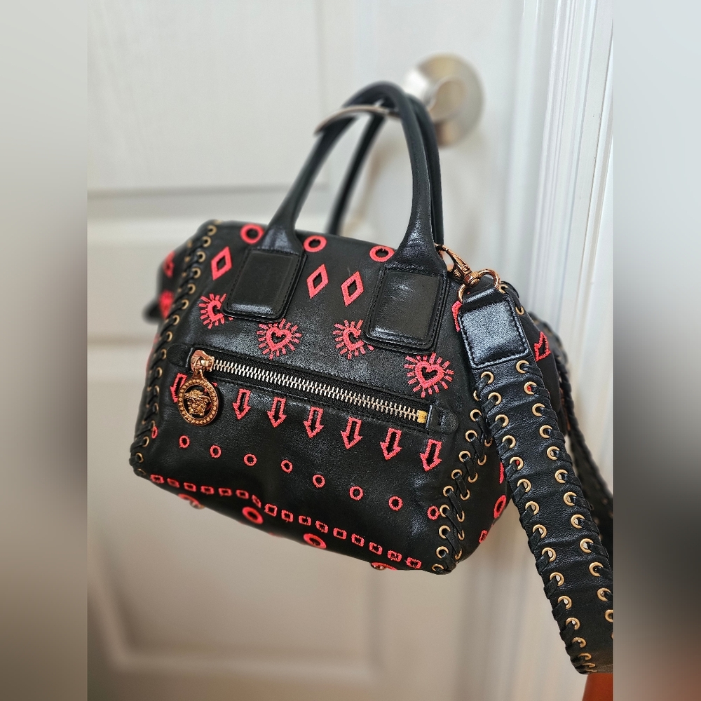 Euc Gorgeous Versace bag whipstich